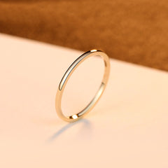 Simple Ladies Ring