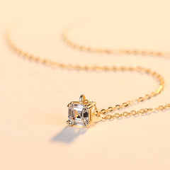 Simple Elegant Zircon Necklace